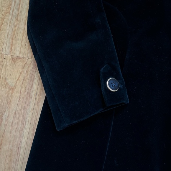 Vintage Lawrence of London Black Velvet Princess Cut Coat - Picture 3 of 8